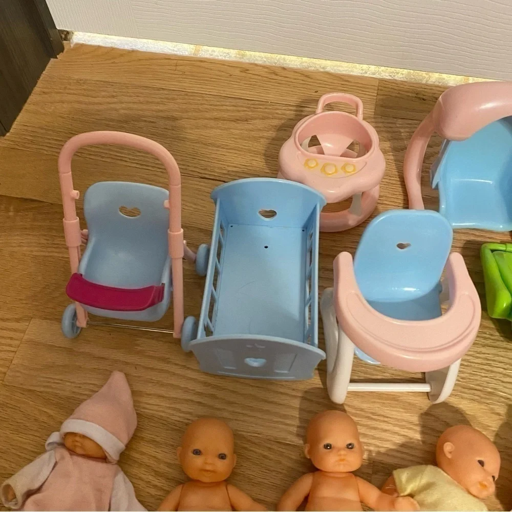 Mini Doll Quintuplets Baby Play Set Crib Swing High Chair Walker Tub Born Zapf